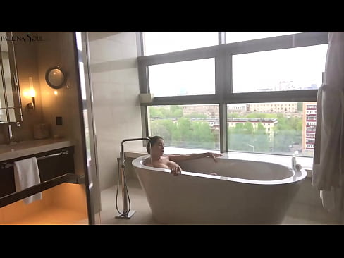 ❤️ Tremenda pupa che si masturba appassionatamente la figa in bagno ☑ Video di sessoal it.mysexpics.ru ❤️